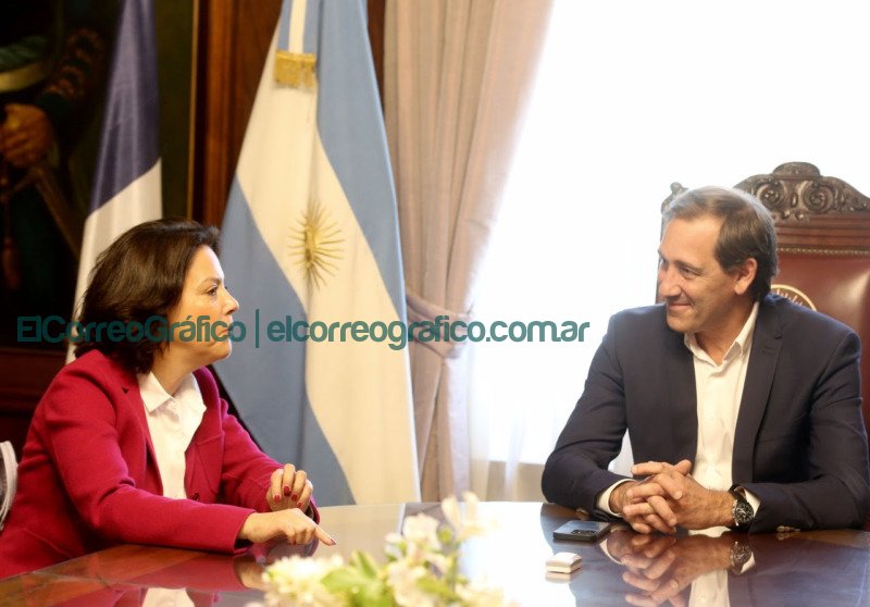 Garro recibió a la embajadora de Francia y delinearon acciones conjuntas en materia ambiental Garro recibio a la embajadora de Francia y delinearon acciones conjuntas en materia ambiental 2