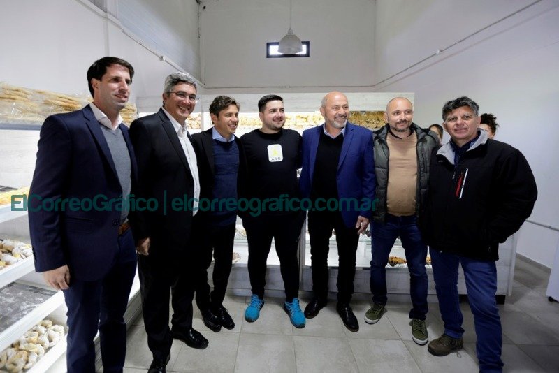 Inauguración del Mercado Municipal de Ensenada Inauguracion del Mercado Municipal de Ensenada 12