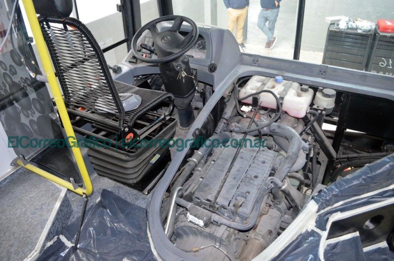 Ingenieria encara una nueva linea de reconversion de colectivos en unidades 100 electricas 03