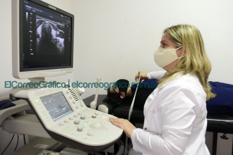 Octubre rosa especialistas del CIMM brindan recomendaciones para prevenir el cancer de mama 2