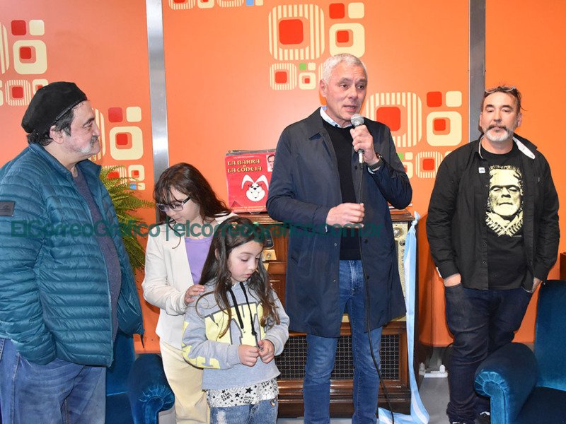 Se inauguró el Museo de Radio y Combinado en la Calle Nueva York Se inauguro el Museo de Radio y Combinado en la Calle Nueva York 1