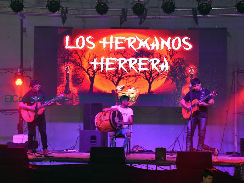Con Los Carabajal finalizó la 19° Fiesta del Provinciano Con Los Carabajal finalizo la 19° Fiesta del Provinciano 4