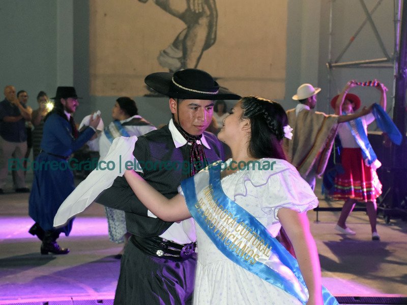 Con Los Carabajal finalizó la 19° Fiesta del Provinciano Con Los Carabajal finalizo la 19° Fiesta del Provinciano 5