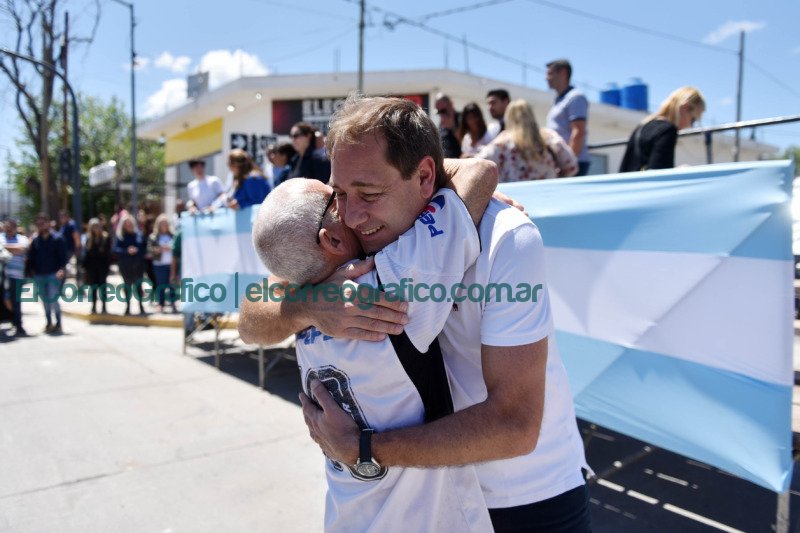 Garro inauguro la nueva Avenida 38 y celebro con los vecinos de San Carlos 2