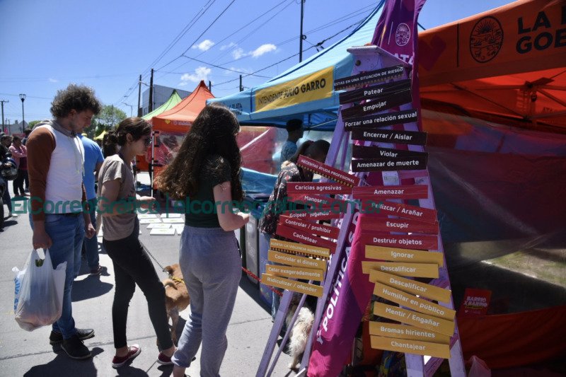 Garro inauguro la nueva Avenida 38 y celebro con los vecinos de San Carlos 6