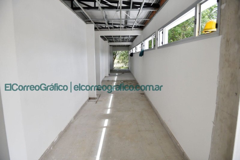Garro visito el nuevo edificio del Jardin N° 974 de Arana 4