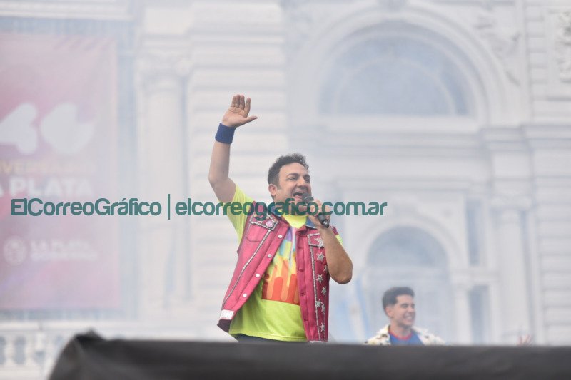 Más de 250 mil personas durante el cierre de los festejos por el Aniversario de La Plata Mas de 250 mil personas durante el cierre de los festejos por el Aniversario de La Plata 11