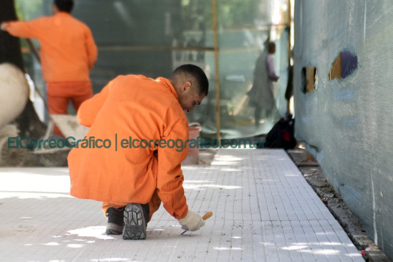 “Veredas a la obra”: ya se anotaron cerca de 300 vecinos para renovar 10 mil metros cuadrados Veredas a la obra ya se anotaron cerca de 300 vecinos para renovar 10 mil metros cuadrados 2