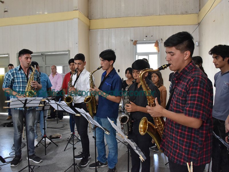 25 anos de la Escuela Primaria N° 25 de El Carmen 1
