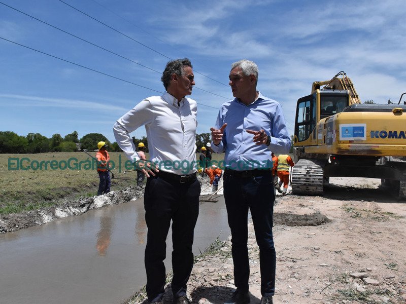 Cagliardi paseo a Katopodis por obras en El Carmen 4