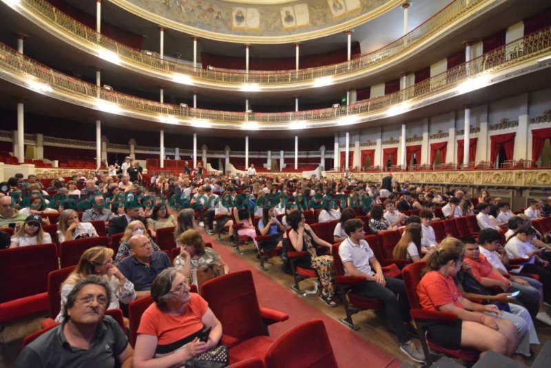 Distinguieron a los mejores promedios del nivel secundario universitario y de adultos del ciclo lectivo 2022 3