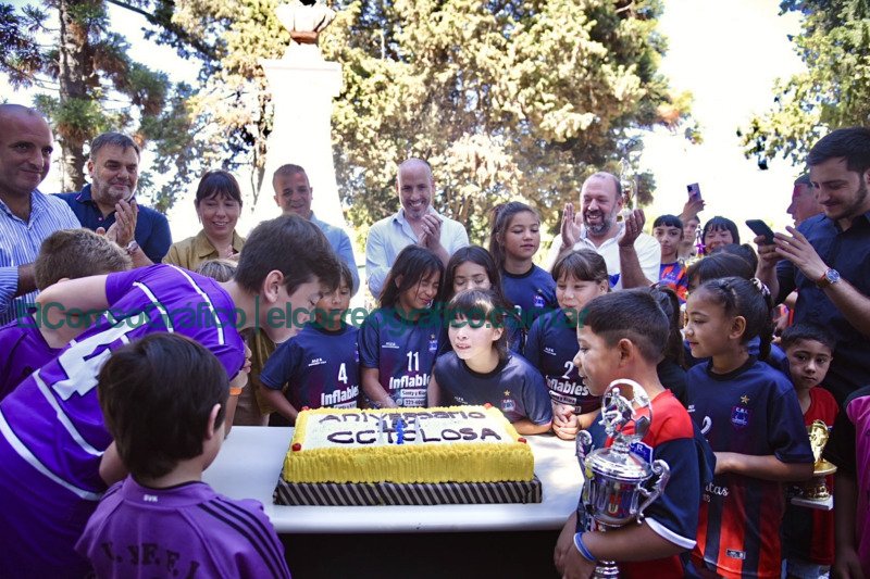 En el 151° aniversario de Tolosa, Garro anunció la construcción de un nuevo edificio para su delegación En el 151° aniversario de Tolosa Garro anuncio la construccion de un nuevo edificio para su delegacion 4