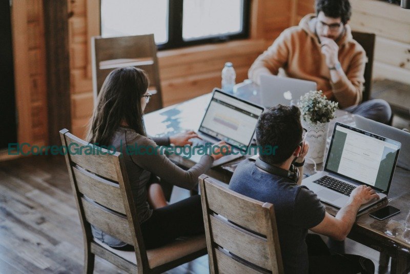 ¿Qué es un coworking y a quién puede beneficiar? ¿Qué es un coworking y a quién puede beneficiar?