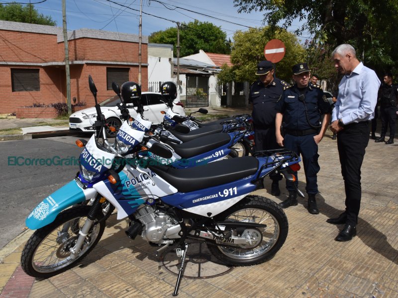 4 motos a traves del Fondo Municipal de Seguridad 1