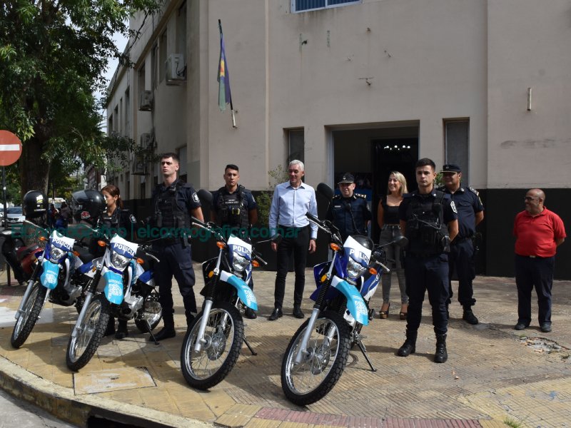 4 motos a traves del Fondo Municipal de Seguridad 2