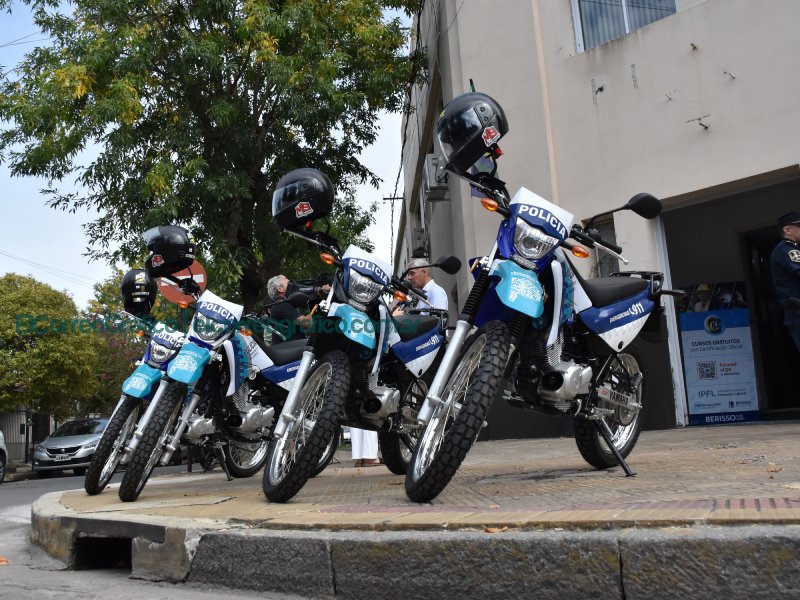 4 motos a traves del Fondo Municipal de Seguridad 3
