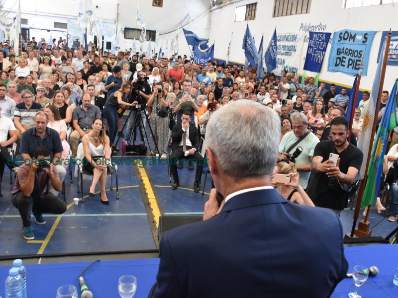Fabian Cagliardi y sus mismas anteriores promesas en la apertura de sesiones del Concejo Deliberante 8