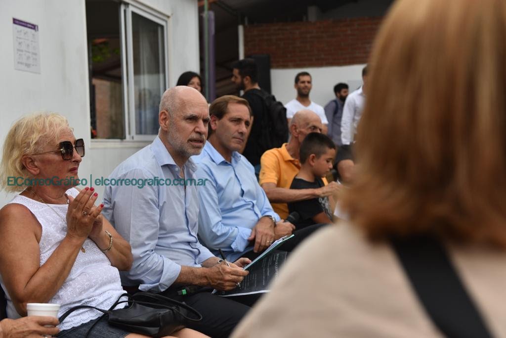 Julio Garro con Horacio Rodríguez Larreta en La Plata: “Se necesitan soluciones concretas y urgentes en materia de seguridad y economía” Julio Garro con Horacio Rodríguez Larreta en La Plata: “Se necesitan soluciones concretas y urgentes en materia de seguridad y economía”