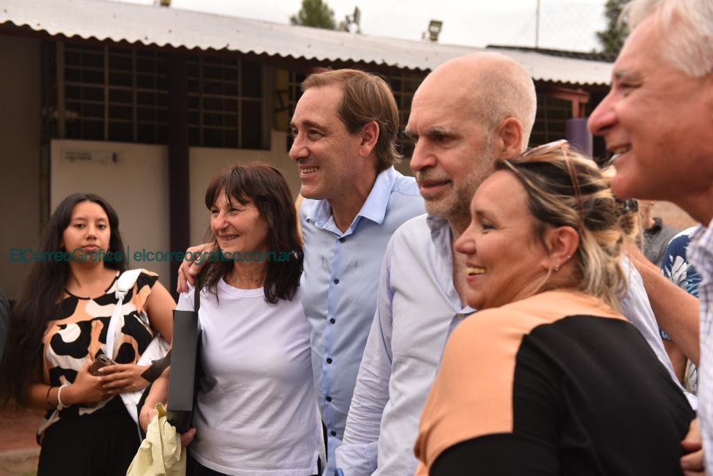 Jullio Garro con Horacio Rodriguez Larreta en La Plata 3