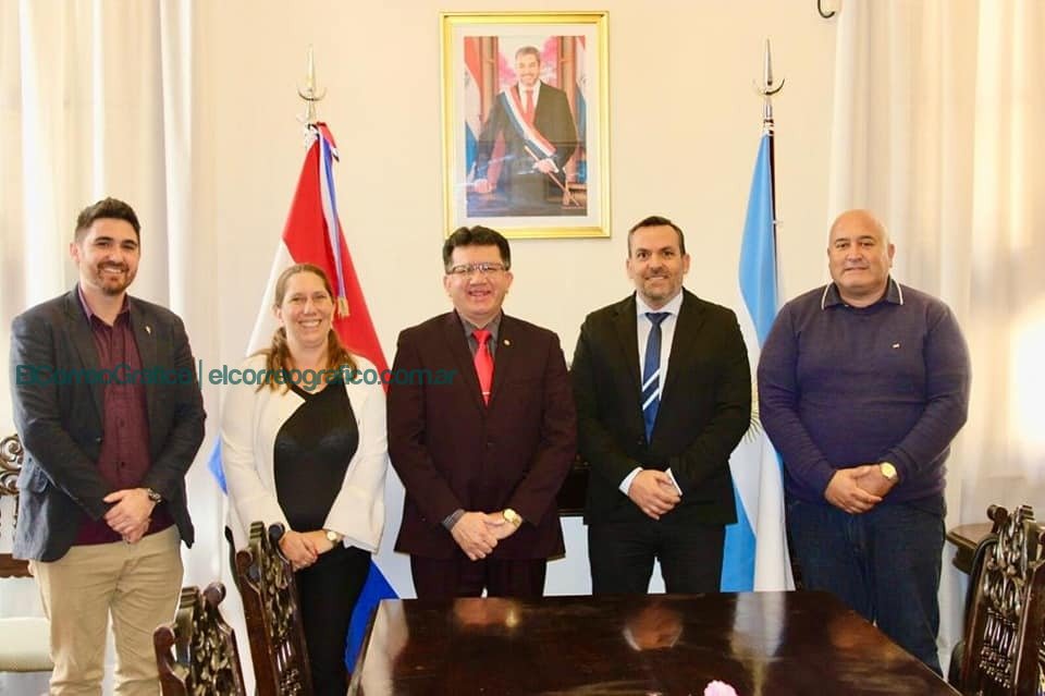 Pablo Swar con el Embajador del Paraguay en Argentina1