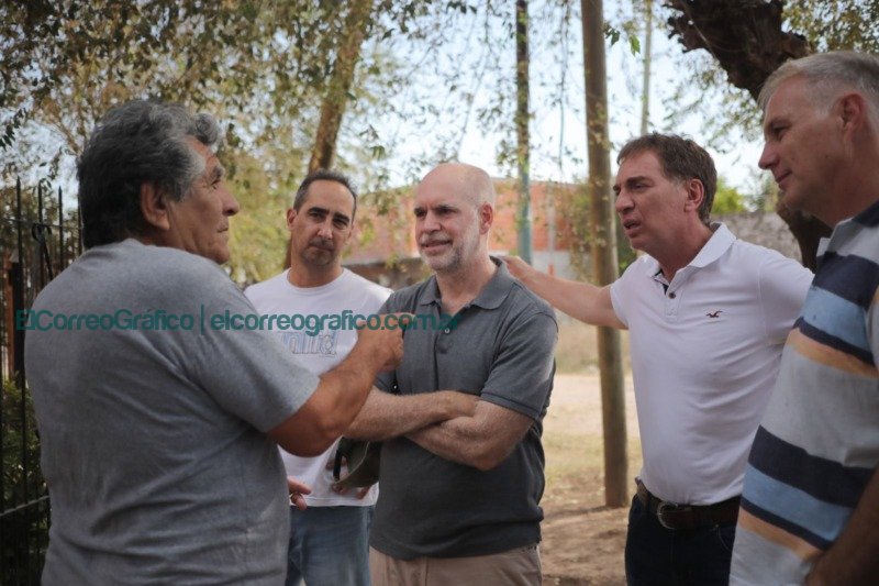 Rodríguez Larreta con Santilli en Morón: “Necesitamos encarar a fondo el problema de la inseguridad, los chicos no pueden volver solos de la escuela” Rodriguez Larreta con Santilli en Moron Necesitamos encarar a fondo el problema de la inseguridad los chicos no pueden volver solos de la escuela 2