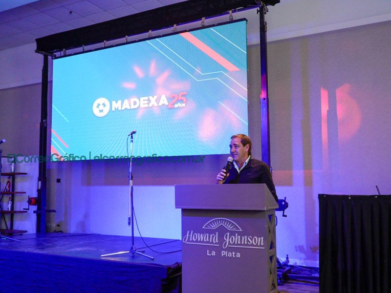 Julio Garro en los 25 años de la empresa Madexa Julio Garro en los 25 años de la empresa Madexa 1