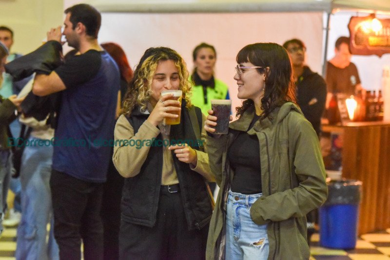 Festival de la Cultura Cervecera Platense con más de 10 mil personas disfrutaron del Más de 10 mil personas disfrutaron del Festival de la Cultura Cervecera Platense 7