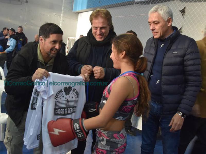 Festival de Box "Ciudad de Berisso" en el Gimnasio Municipal Festival de Box Ciudad de Berisso en el Gimnasio Municipal 6
