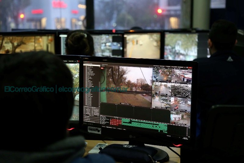 Lectores de patentes, cámaras, LED y patrullajes, así es la red de prevención inteligente del delito 3