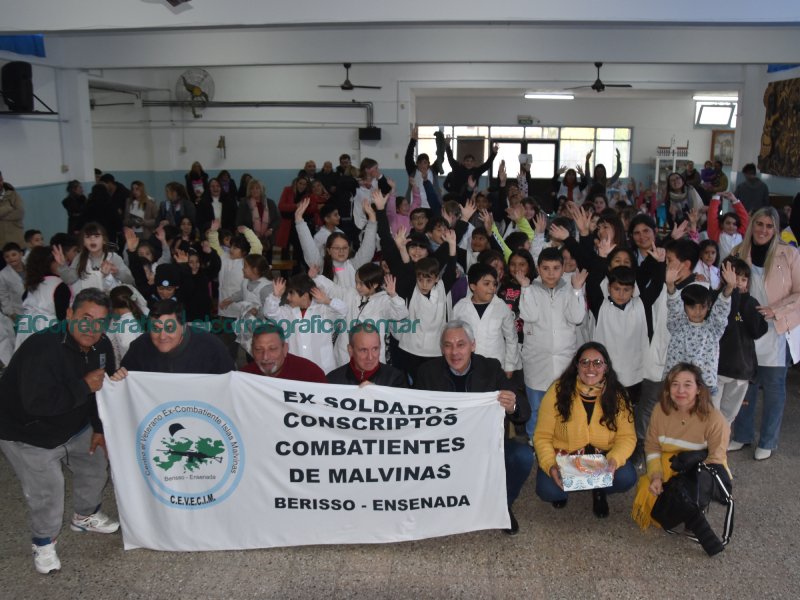Presentación del libro “Cuífano, malvinizando con niños y niñas” 1