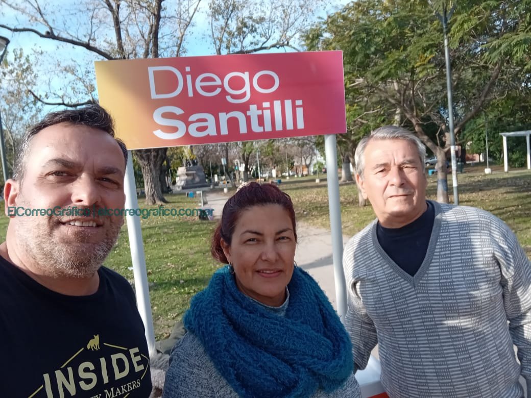 Rodríguez Larreta acompañó a la militancia, que desplegó mesas en esquinas de Buenos Aires y todo el país Rodríguez Larreta acompañó a la militancia, que desplegó mesas en esquinas de Buenos Aires y todo el país 1
