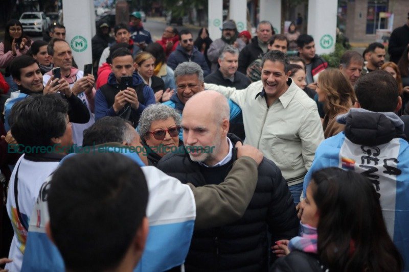Rodríguez Larreta se reunió con los familiares del hombre asesinado en Padua Rodríguez Larreta se reunió con los familiares del hombre asesinado en Padua (1)