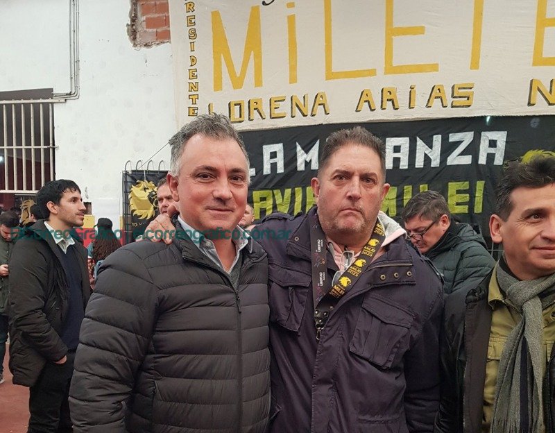 Con el “ayudín” de Mario Secco, intentan boicotear las listas de Javier Milei en Ensenada Sebastián Pareja y Sergio Pesado Con el “ayudín” de Mario Secco, intentan boicotear las listas de Javier Milei en Ensenada