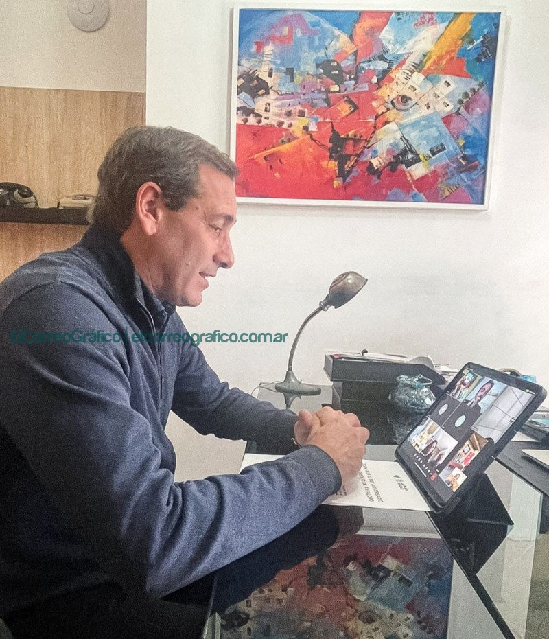 Garro firmó el hermanamiento entre La Plata y Leni, las ciudades que marcaron la vida de Favaloro 1