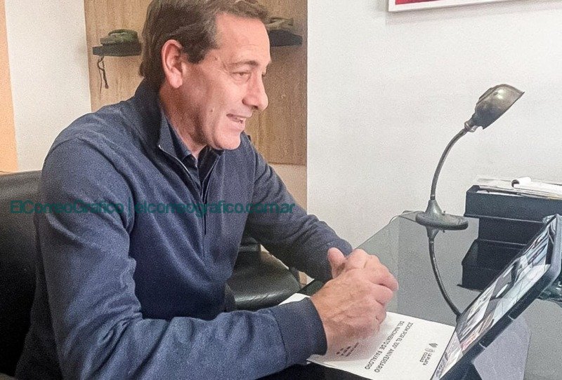 Garro firmó el hermanamiento entre La Plata y Leni, las ciudades que marcaron la vida de Favaloro Garro firmó el hermanamiento entre La Plata y Leni, las ciudades que marcaron la vida de Favaloro 2