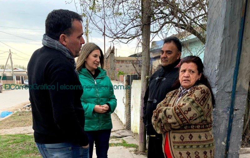 Pablo Swar y Silvina Lospennato recorrieron el Barrio Santa Cruz Pablo Swar y Silvina Lospennato recorrieron el Barrio Santa Cruz 2