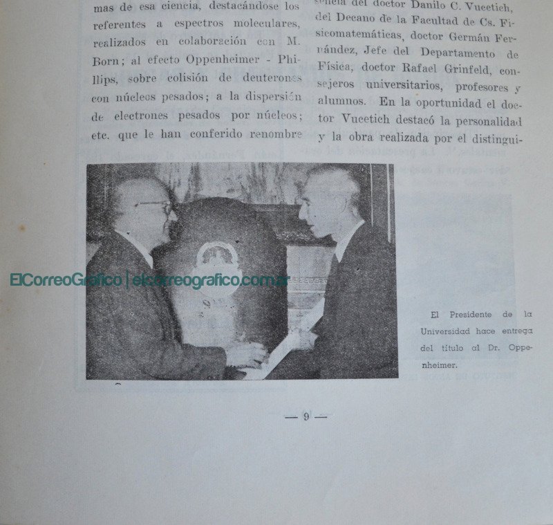Julius Robert Oppenheimer: Legado e Historia en la UNLP El presidente de la UNLP, Danilo Vucetich, le entrega la distinción a Robert Oppenheimer Julius Robert Oppenheimer, Legado e Historia en la UNLP