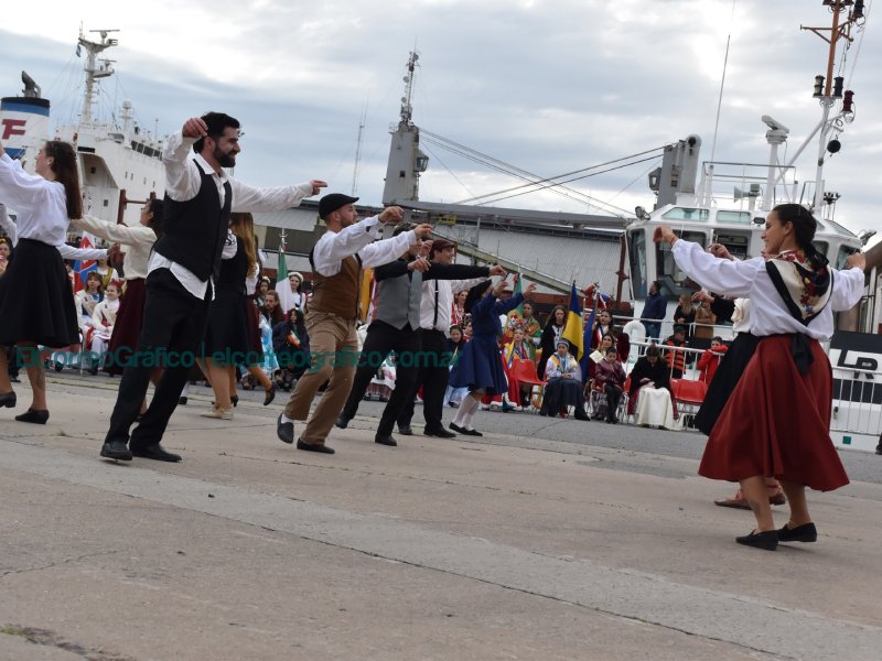 46º Fiesta Provincial del Inmigrante en Berisso: Un encuentro de culturas y tradiciones 46º Fiesta Provincial del Inmigrante en Berisso, Un encuentro de culturas y tradiciones 12
