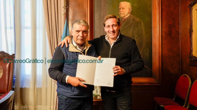 Carlos Pérez, Sobreviviente de la Cordillera, Declarado Huésped de Honor en La Plata Carlos Pérez, Sobreviviente de la Cordillera, Declarado Huésped de Honor en La Plata