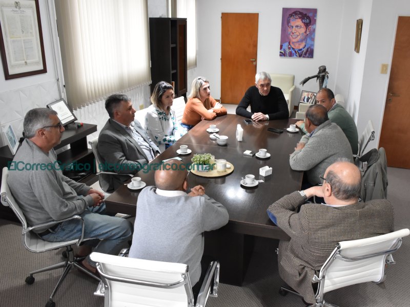 Berisso: Nuevos recorridos de micros para facilitar el acceso a barrios de La Franja Berisso Nuevos recorridos de micros para facilitar el acceso a barrios de La Franja 2