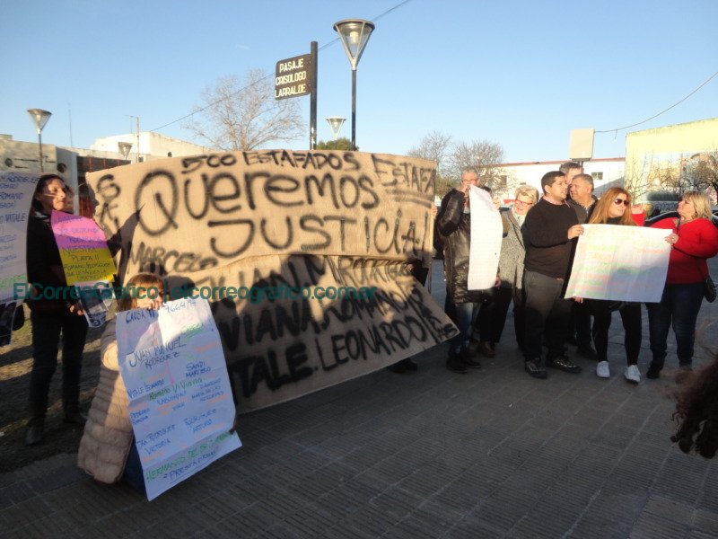 Imputado por la Mega Estafa en Berisso pide periciar a judiciales por el “síndrome de burnout” Imputado por la Mega Estafa en Berisso pide periciar a judiciales por el “síndrome de burnout”