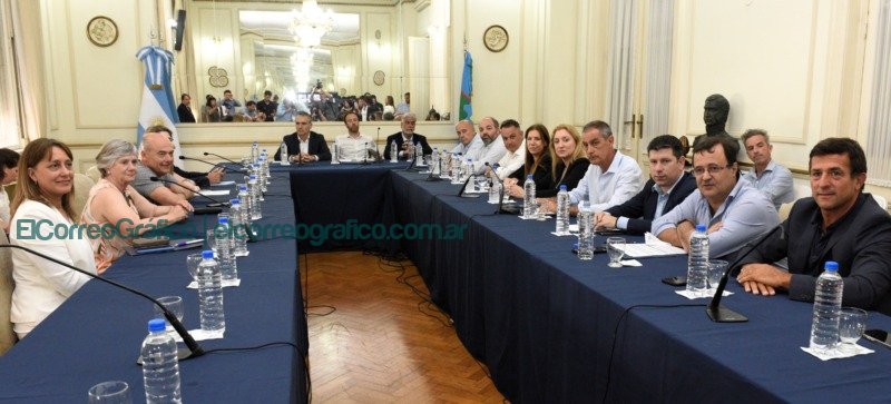 Pablo López Provincia de Buenos Aires solicita autorización para financiarse en el mercado local