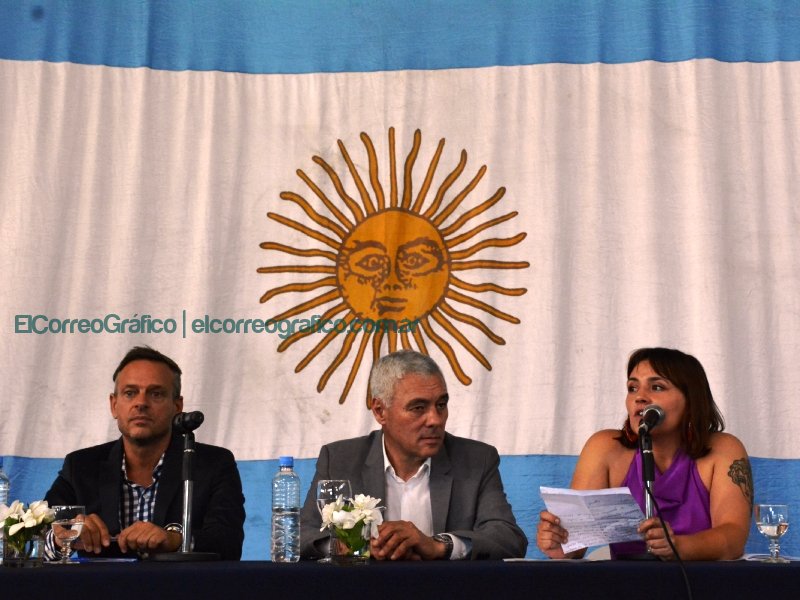 Asunción de nuevos Consejeros Escolares y Concejales en Berisso 1