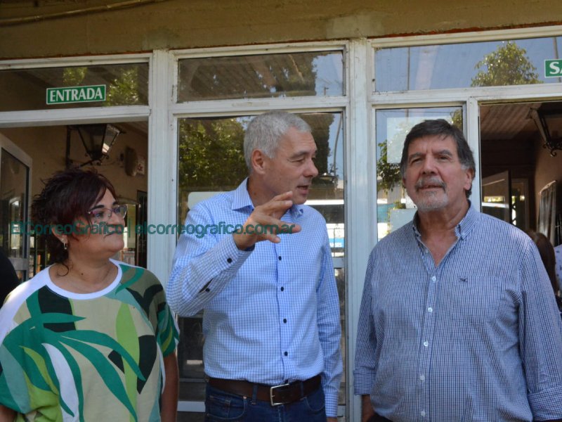 Cagliardi y Sileoni supervisaron actividades de Escuelas Abiertas de Verano en Berisso 3