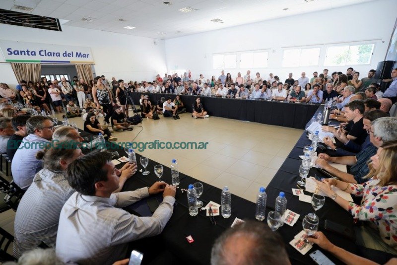 Kicillof aborda desafíos de la Temporada de Verano y lanza obras de infraestructura 3