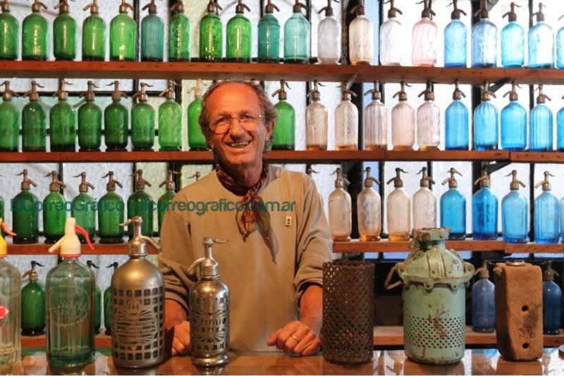 Se fue Luis Taube, el coleccionista que convirtió Berisso en capital de la soda Luis Taube impulsa el primer Museo de la Soda del mundo en Berisso