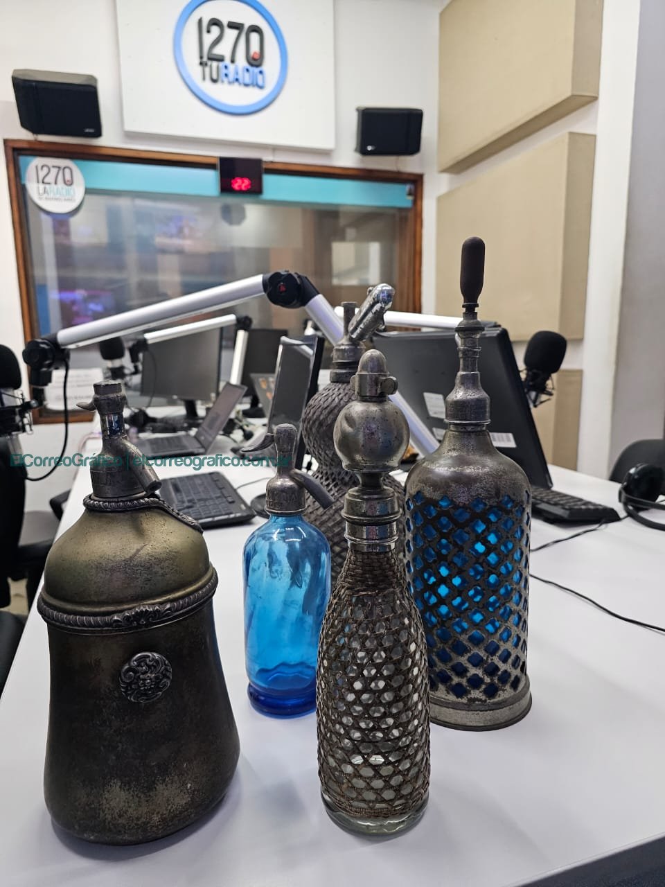 Se fue Luis Taube, el coleccionista que convirtió Berisso en capital de la soda Luis Taube impulsa el primer Museo de la Soda del mundo en Berisso 1