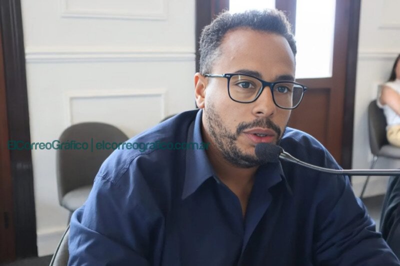 Jonathan da CruzMario Seccó a los ensenadenses. Elevó las Tasas Municipales un 129% en menos de 3 meses 1