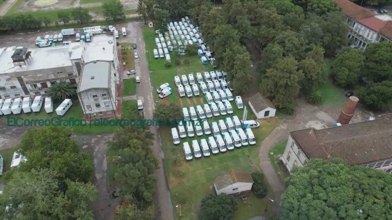 Ambulancias compradas por Kicillof en abandono, Millonaria inversión sin uso 2