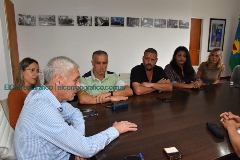 Intendente de Berisso y concejales del Bloque Oficialista unificaron esquema de trabajo 3
